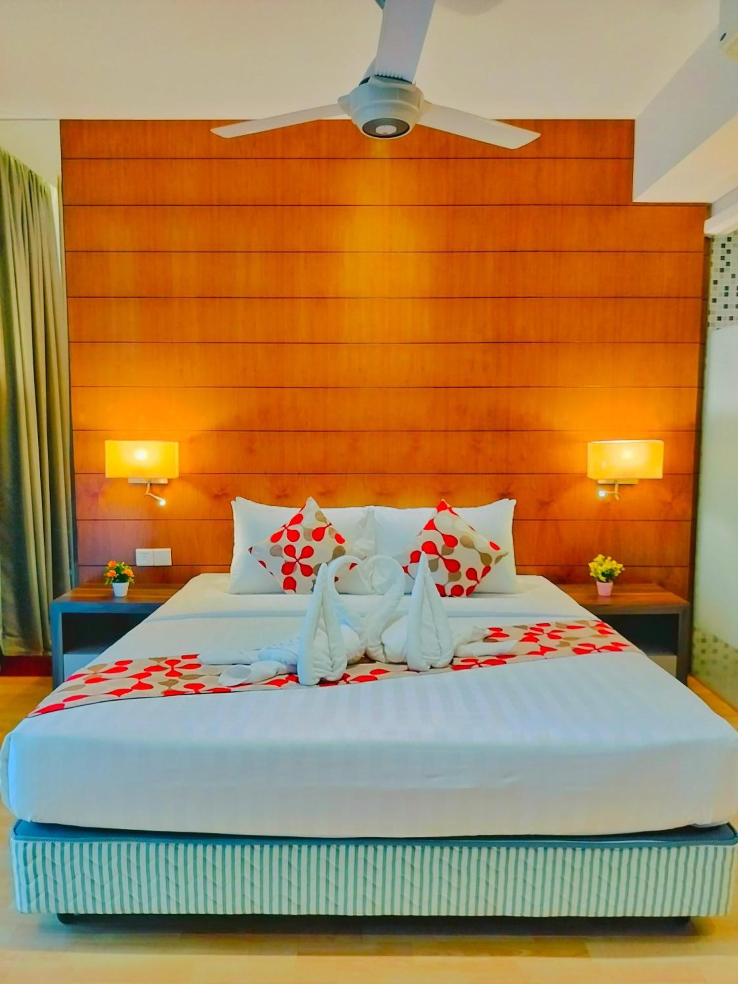 Lila D, Majestic Place Apartemen